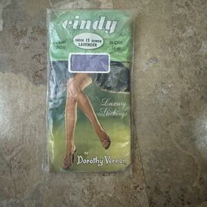 Cindy Luxury Stockings By‎ Dorthy Vernon Lavender One Size Made In England